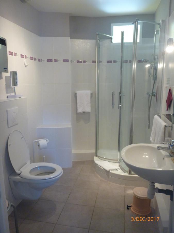 Logis Hotel Les Tilleuls Saint-Cirgues-de-Jordanne Ngoại thất bức ảnh